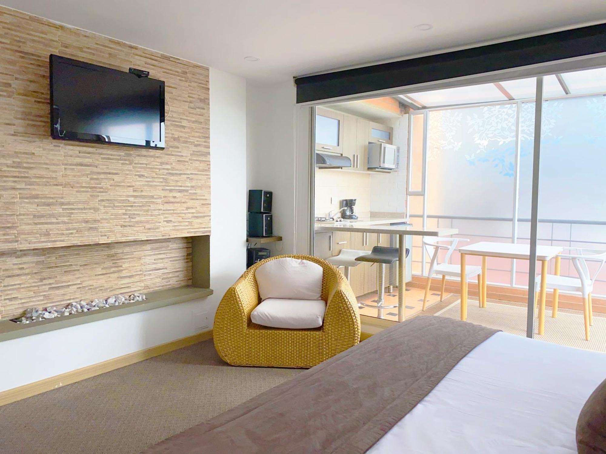 Hotel Apartamentos Regency La Feria Bogotá Esterno foto