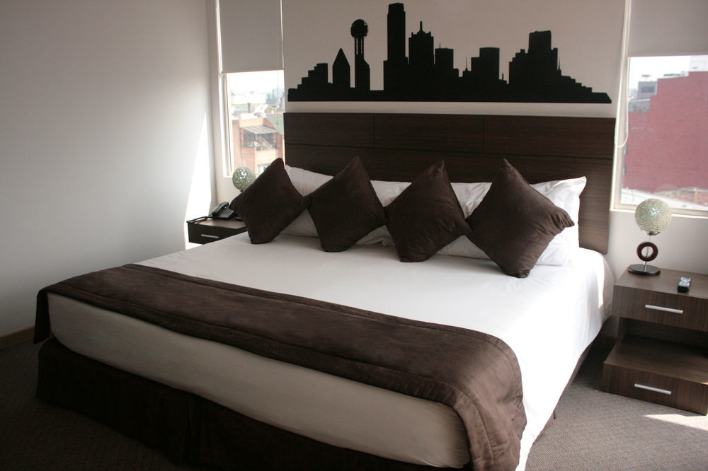 Hotel Apartamentos Regency La Feria Bogotá Esterno foto