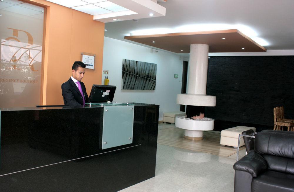 Hotel Apartamentos Regency La Feria Bogotá Esterno foto
